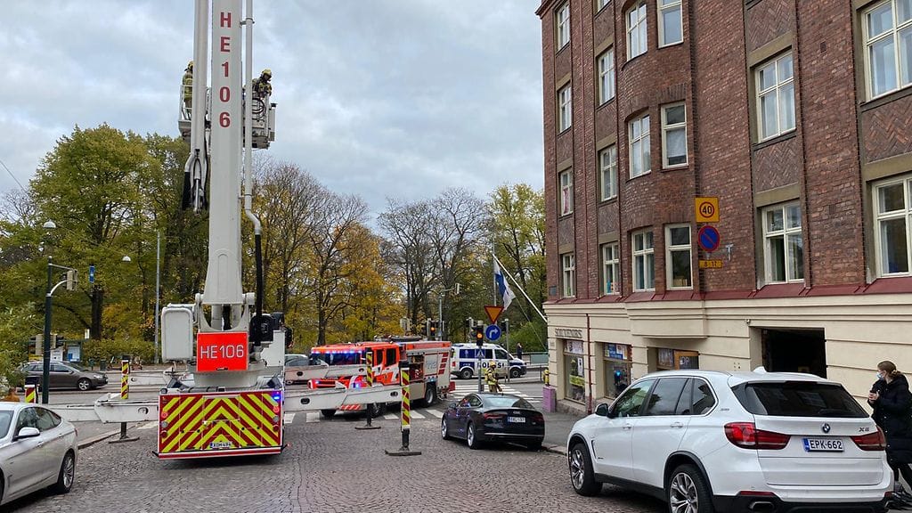 2df5a1f1-51be-4d5b-aaa0-626221eab1d6