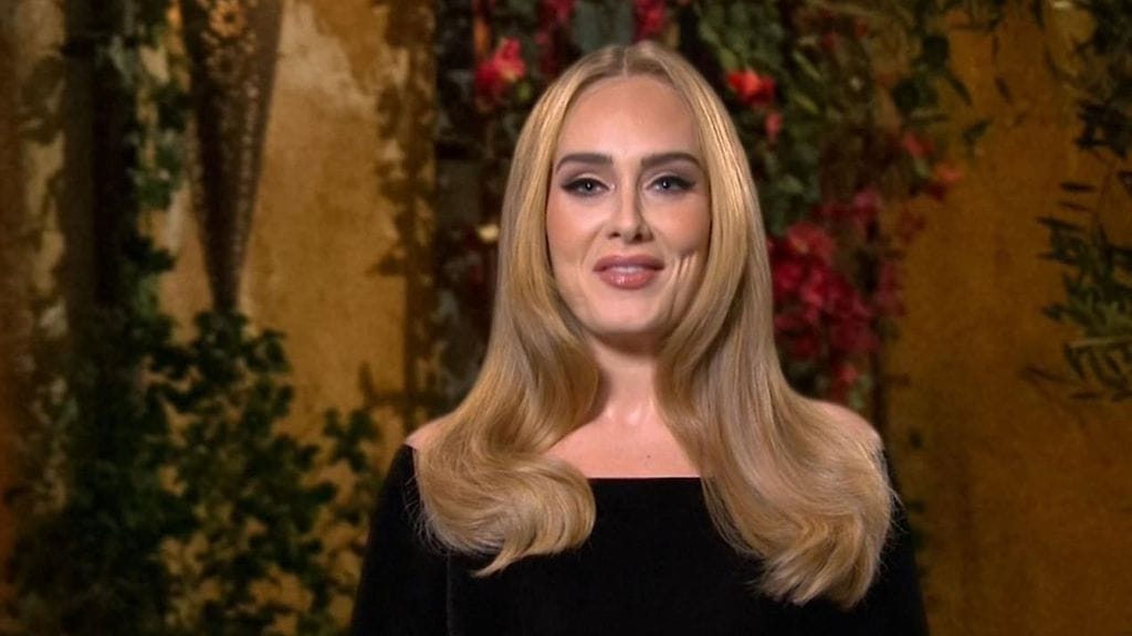Adele toimi juontaja Saturday Night Livessa vuonna 2020.