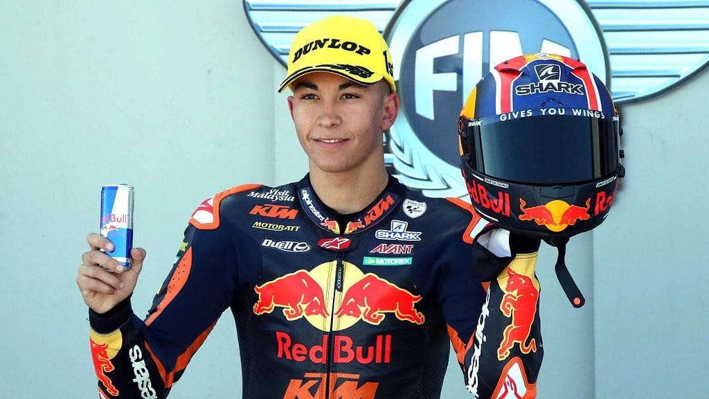 Raul Fernandez siirtyy ensi kaudella Aki Ajon Moto2-talliin.