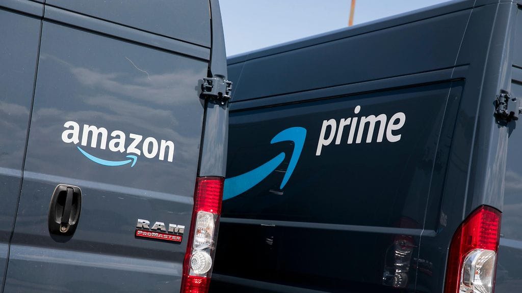 Amazon aikoo irtisanoa 18 000 työntekijää.