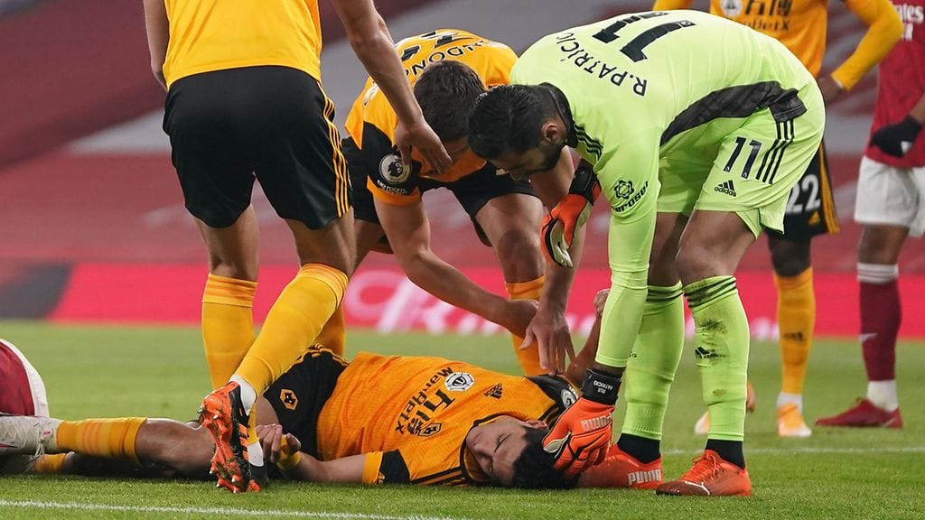 Wolverhamptonin Raul Jimenez loukkaantui sunnuntaina vakavasti.