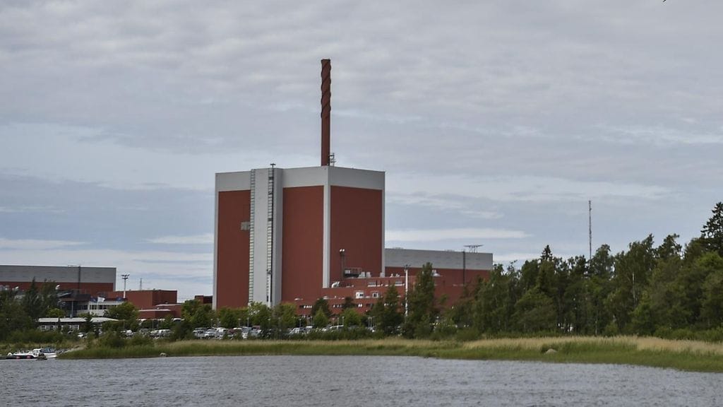 Vikaantunut roottori vaihdetaan ja OL2 palaa sähköntuotantoon 4. syyskuuta. Aikaisempi arvio oli 28. elokuuta.