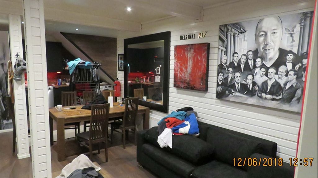 1412-kokoontumistila-taulu-2