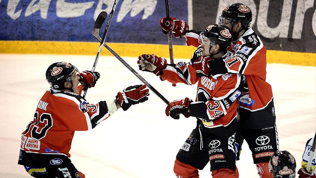 Ässät ei tunnu taipuvan millään.