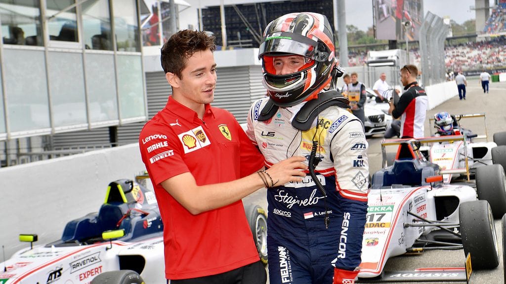 Charles ja Arthur Leclerc ovat molemmat tehneet uraa Ferrarin tukemina.