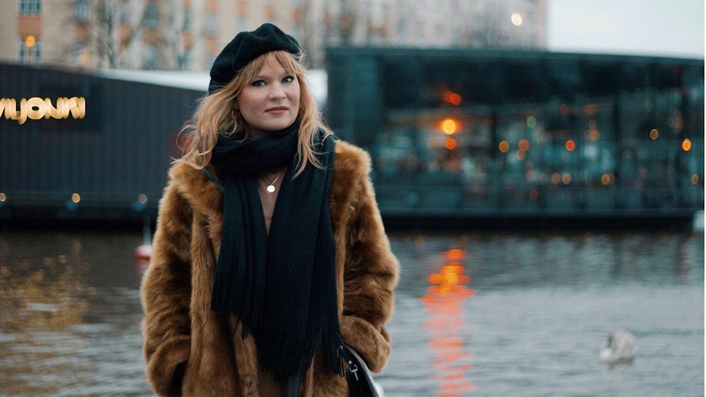 Iris Flinkkilä kertoo Helsingin Sanomien haastattelussa siitä, miksi päätti tehdä OnlyFans-tilin.