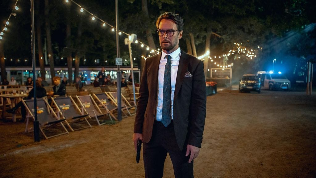 Mikko Leppilampi nähdään sarjassa yhtenä karkureista.