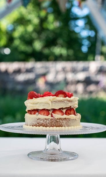 KOKO_SUOMI_LEIPOO_6_JAKSO_7_BEAUTYSHOTS_MARIE_ANTOINETTEN_AAMUPALAKAKKU_TIMO