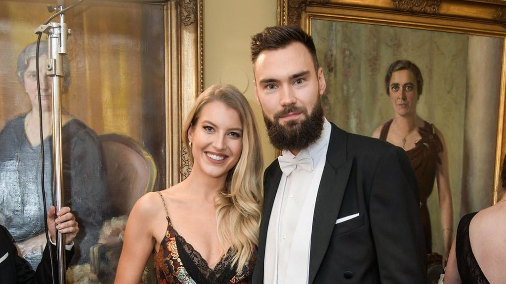 Tim Sparv ja Jitka Novackova edustivat yhdessä Linnan juhlissa vuonna 2019. KUVA: All Over Press.