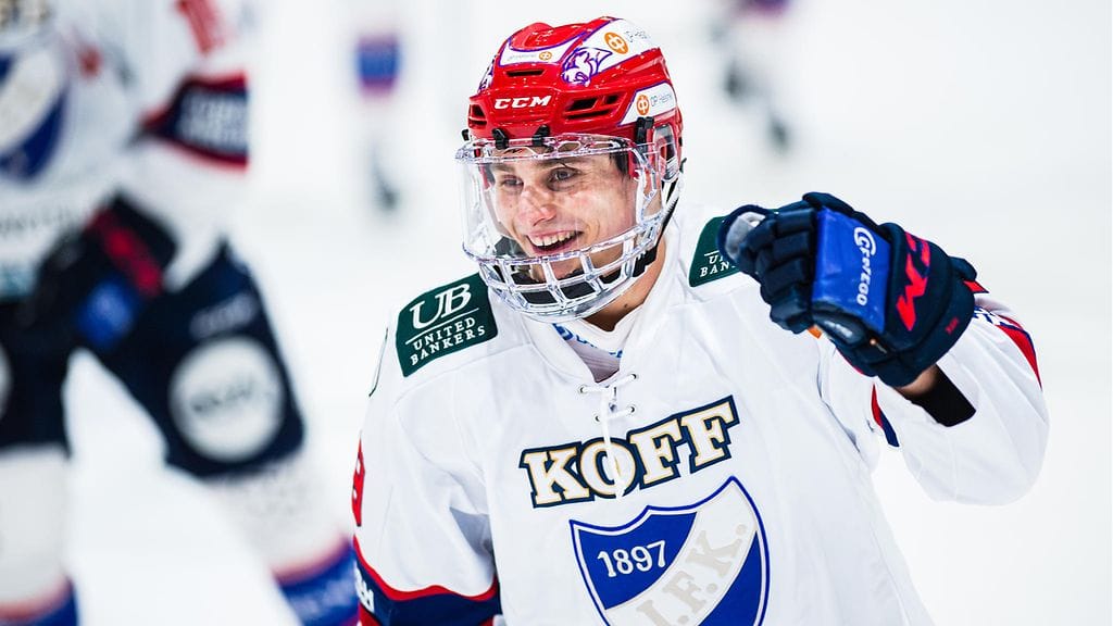 HIFK:n Tobias Winberg tuuletti ensimmäistä liigamaaliaan.