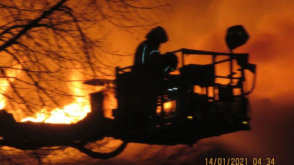 pelastuslaitoksen kuva tulipalo lahti