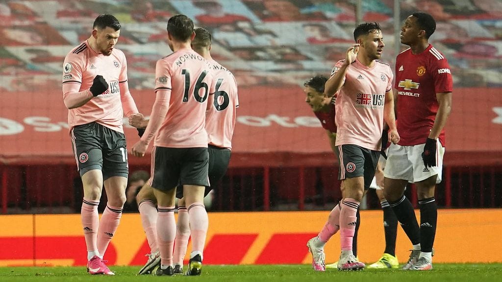 Sheffield United juhli, Manchester United taipui.