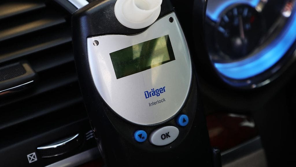 Alkolukko voi olla merkittävä turvallisuustoimi.