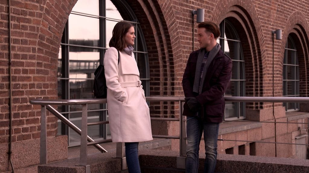 3932 01 nella kristian