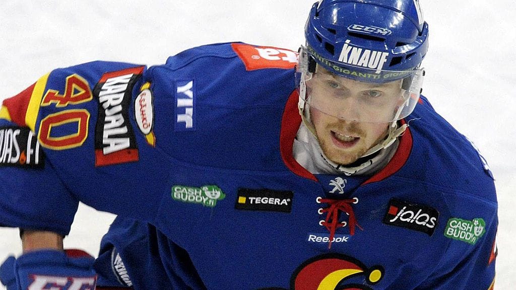 Markus Nordlund Jokeri-paidassa.