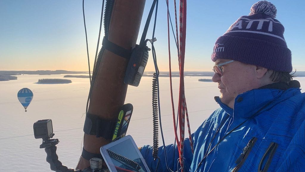 Kuumailmapallolla Kuopion yli (2)