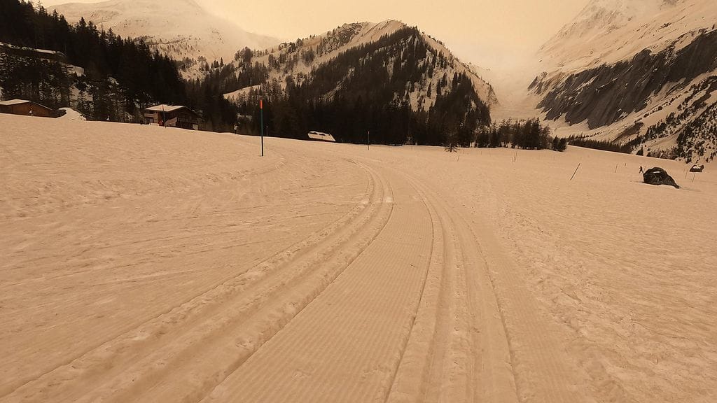 AOP Sveitsi hiekka Sahara