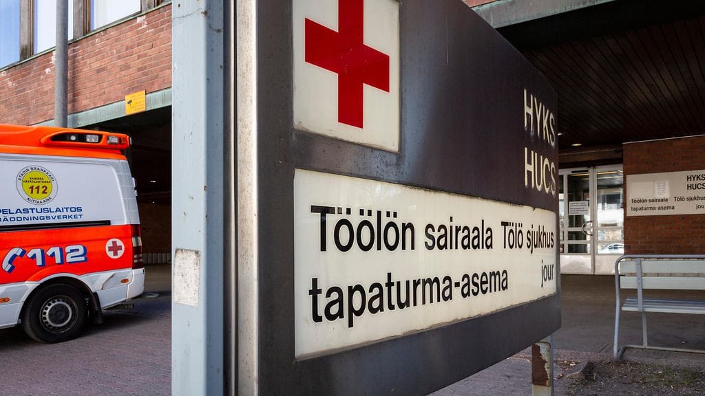 Nainen joutui useisiin sairaanhoitotoimenpiteisiin tapaturman jälkeen.