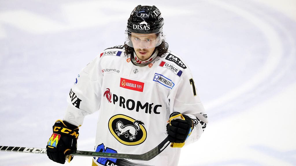 Libor Sulakin ottelu päättyi toiseen erään.