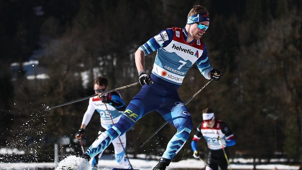 Joni Mäki on mukana Suomen joukkueessa MM-kisojen vapaan hiihtotavan 15 kilometrin kilpailussa.