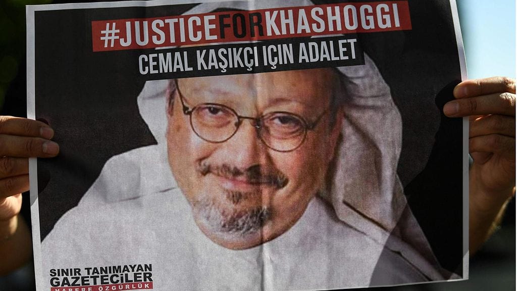 Saudiarabialainen toimittaja Jamal Khashoggi murhattiin Saudi-Arabian Istanbulin-konsulaatissa lokakuussa vuonna 2018.