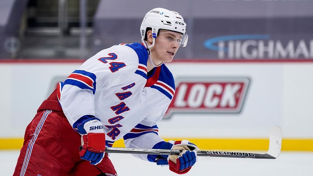Kaapo Kakko tekee paluun New York Rangersin kokoonpanoon.