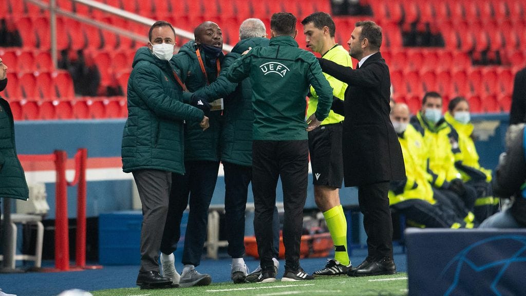 Sebastian Coltescu ei tällä kaudella enää pelejä tuomitse.