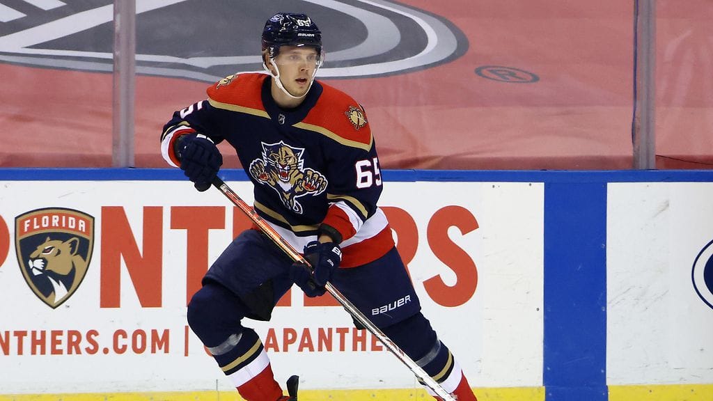 Florida Panthersin Markus Nutivaara joutui joukkuetovereiden pilan kohteeksi.