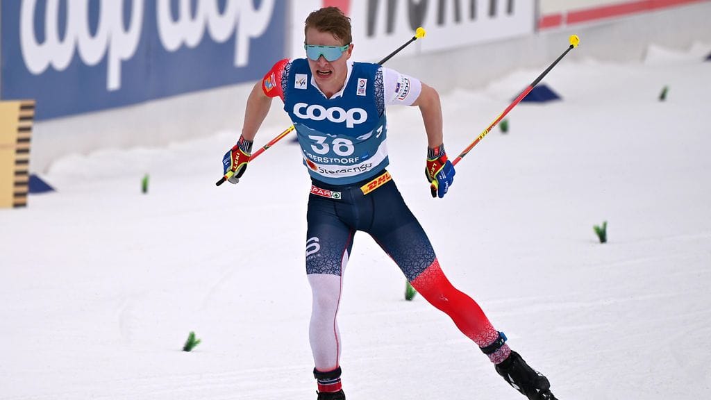 Simen Krueger hiihti miesten maailmancupin päätösmatkan voittoon.