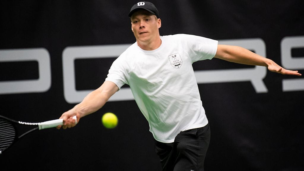 Harri Heliövaara nappasi uran ensimmäisen ATP-turnausvoiton.