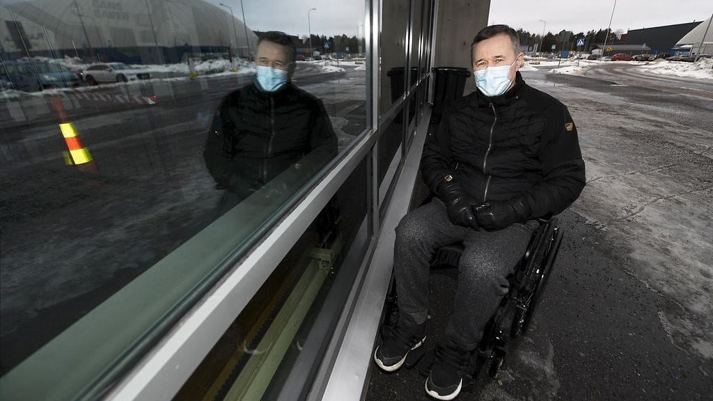 Jari Härkälä lähti mukaan parajääkiekkomaajoukkueen toimintaan vuonna 2019.