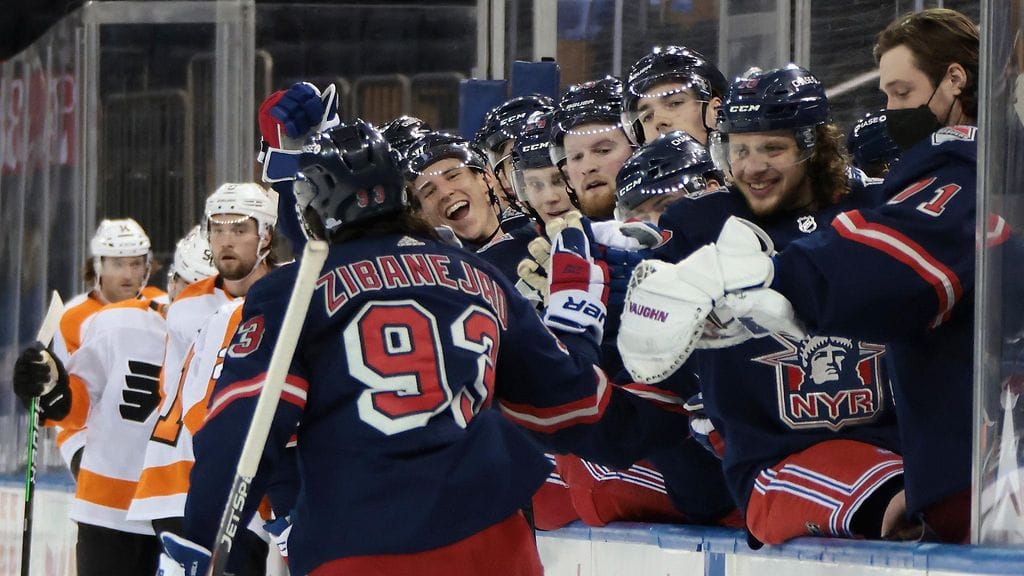 Mika Zibanejad takoi toisessa erässä pisteitä mielettömään tahtiin.