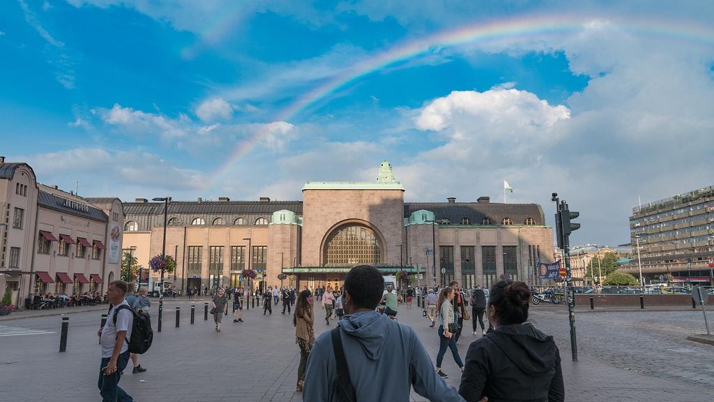 AOP Elielinaukio kesällä 1.03824904