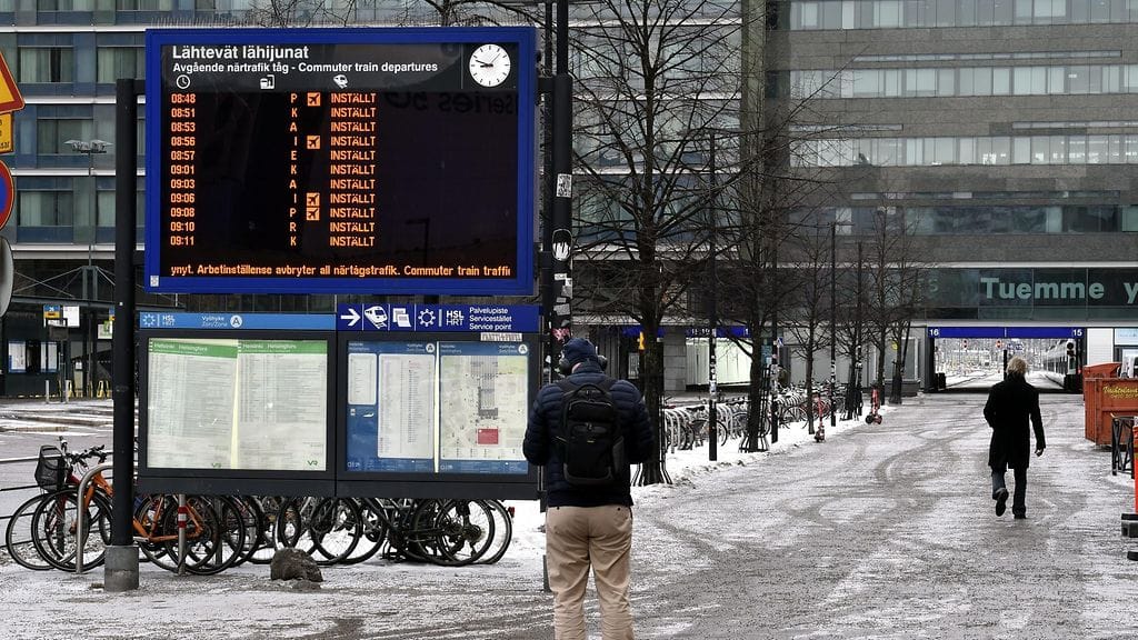 Tänään ja eilen kaikki lähijunat on peruttu lakon vuoksi.