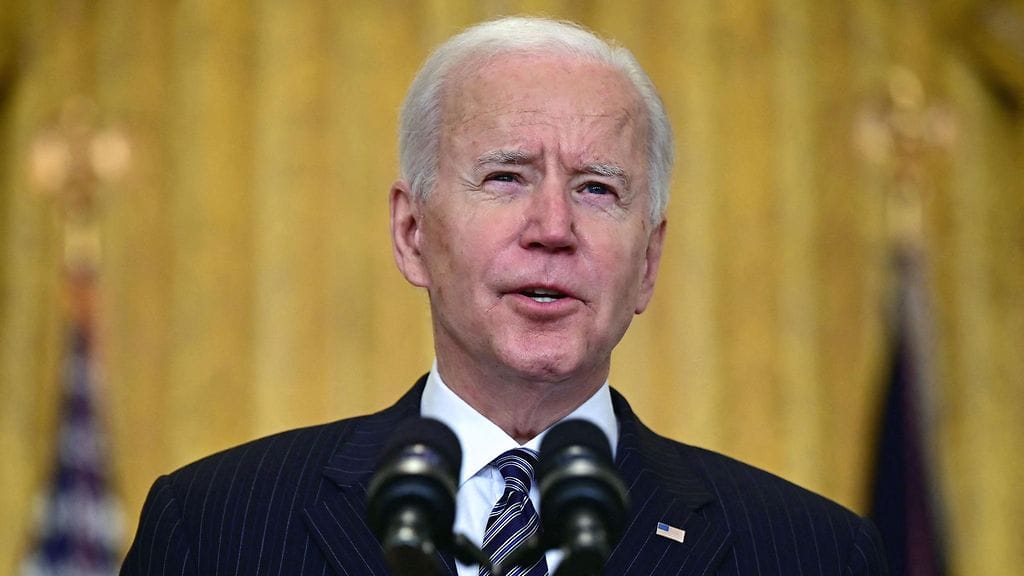 Presidentti Joe Biden piikitteli puheessaan Donald Trumpia.