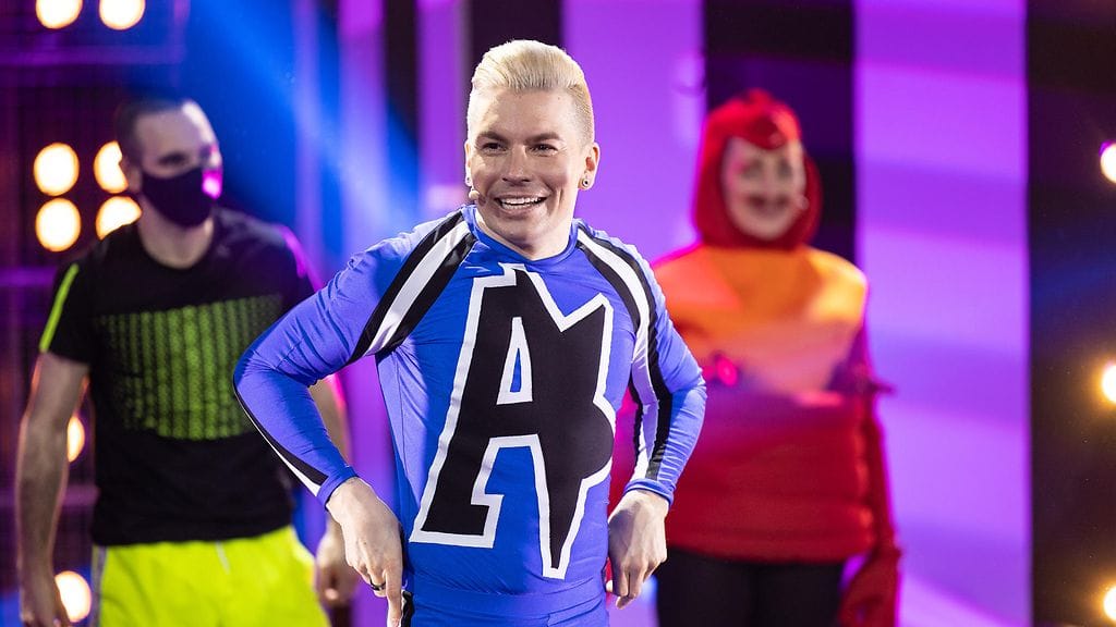 Putouksessa nähtiin ilmiömäinen lavashow.