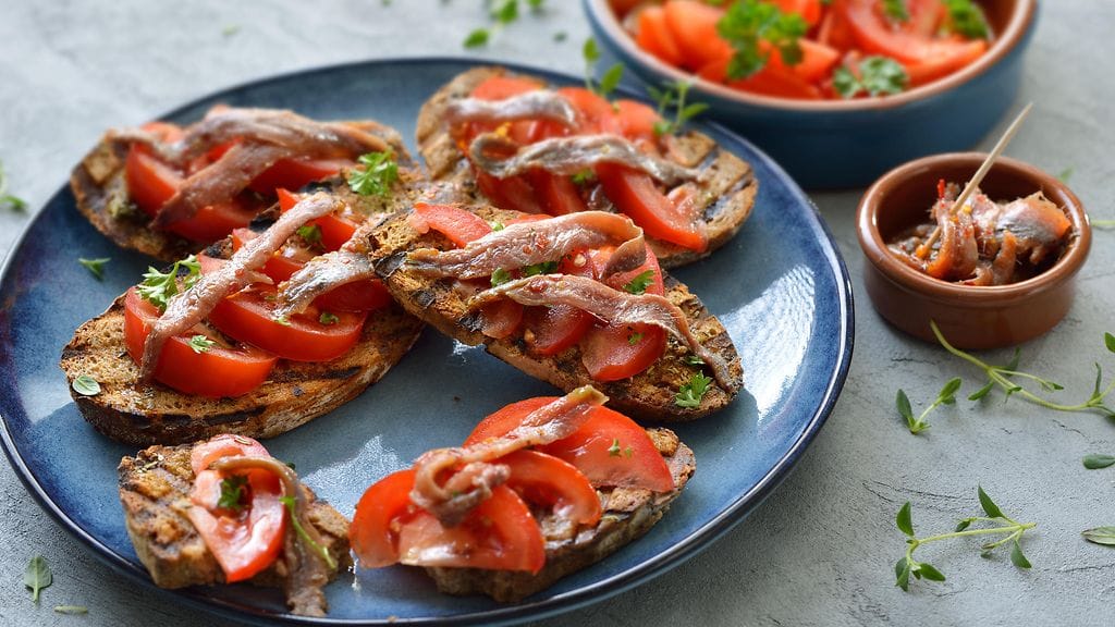 Onko kuvassa sardelli, sardiini vai anjovis?