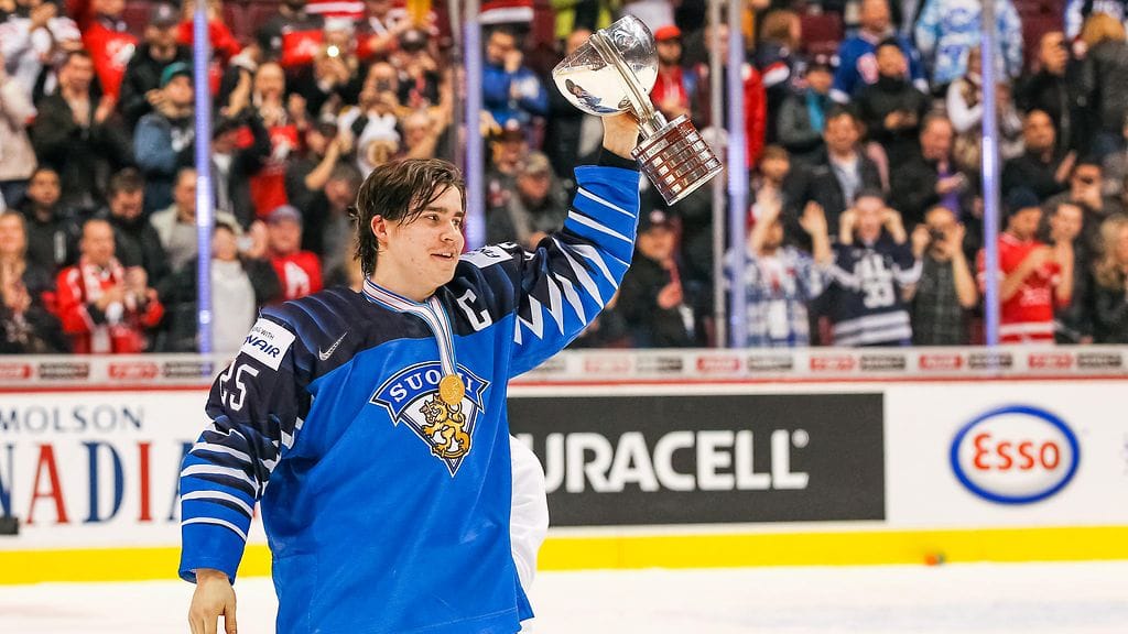 Aarne Talvitie solmi NHL-sopimuksen.