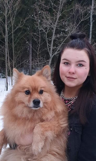 Ruusu Heikura ja Julius-koira 2