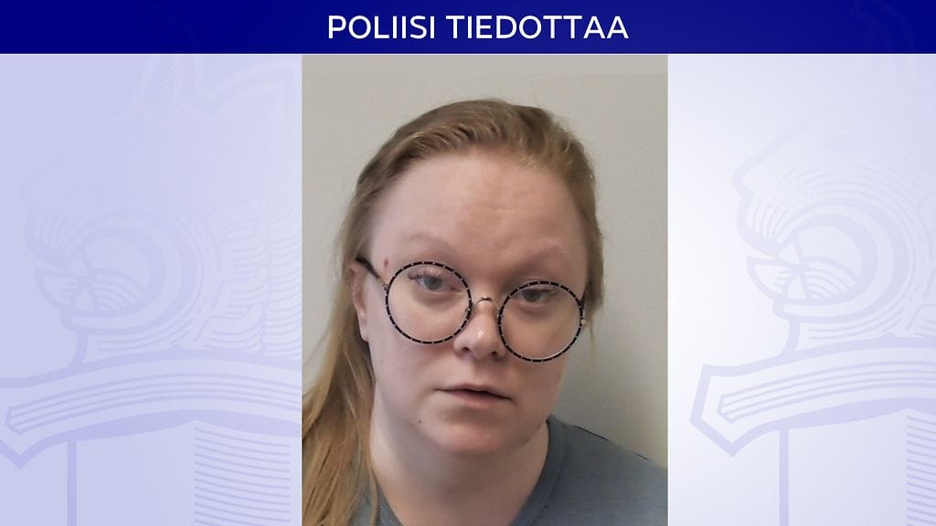 3003-poliisi-etsii-tiedottaa-gr