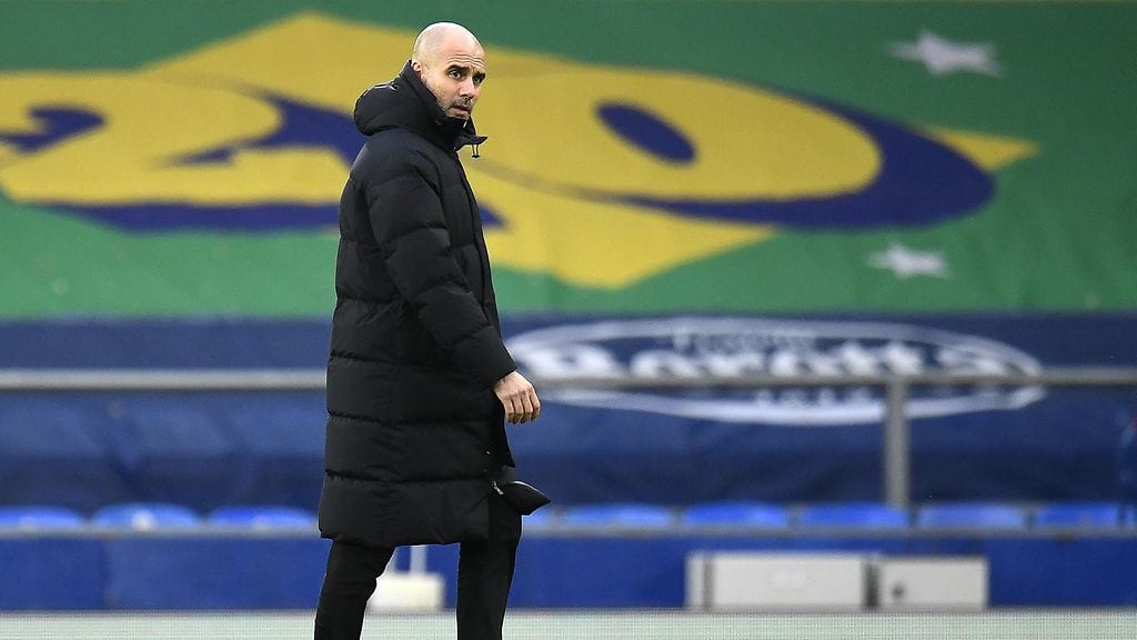 Manchester Cityn luotsi Pep Guardiola sanoo, että seuralla ei ole varaa Erling Haalandiin.