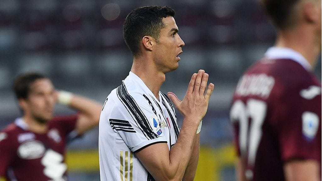 Cristiano Ronaldon osuma pelasti Juventukselle pisteen, mutta joukkueen mestaruushaaveet kokivat jälleen ison kolauksen.