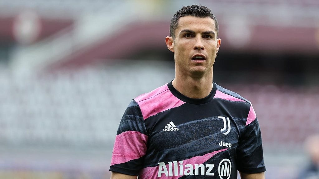 Cristiano Ronaldon käytös nousi esille Robin Gosensin elämäkerrassa.