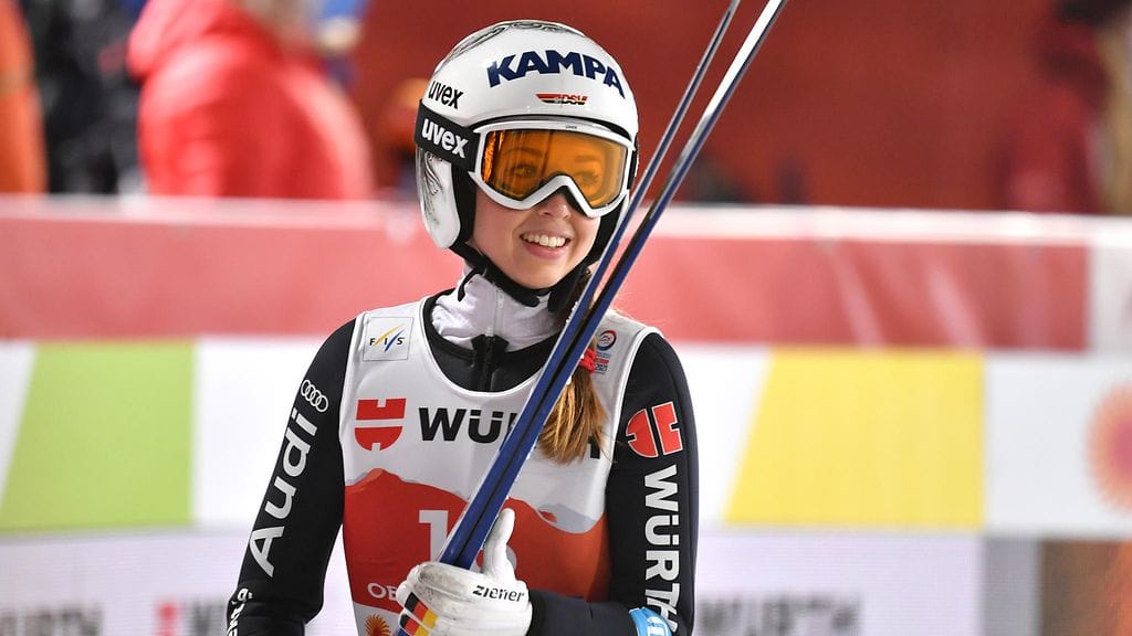 Juliane Seyfarth kuvattuna Oberstdorfin MM-kisoissa maaliskuussa.