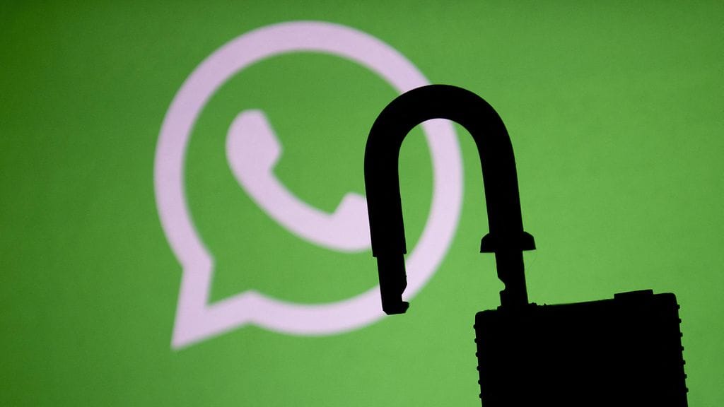 Polisi varoittaa jälleen WhatsApp-huijareista. Kaakkois-Suomen poliisilaitos kertoo kirjanneensa rikosilmoituksia sovelluksen avulla tehdyistä petoksista.