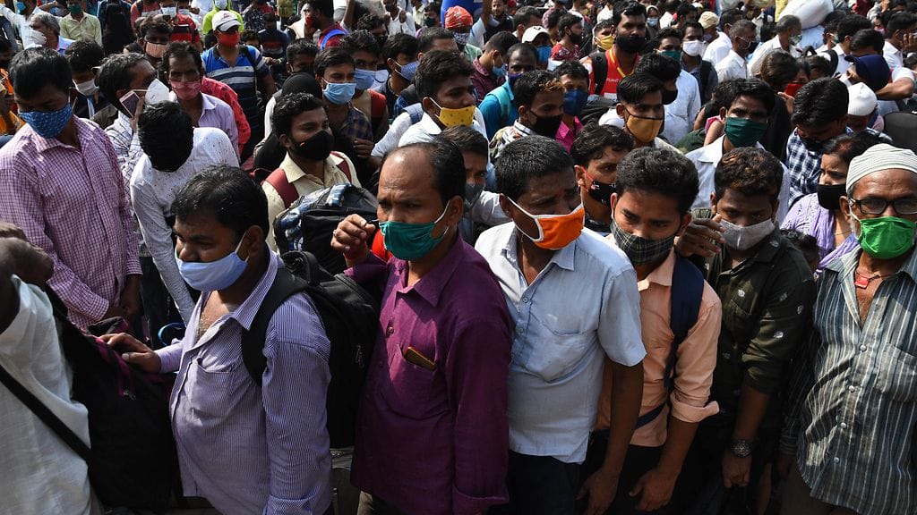 Intiassa pelätään terveydenhuollon ylikuormittumista koronatartuntojen räjähdysmäisen kasvun takia.