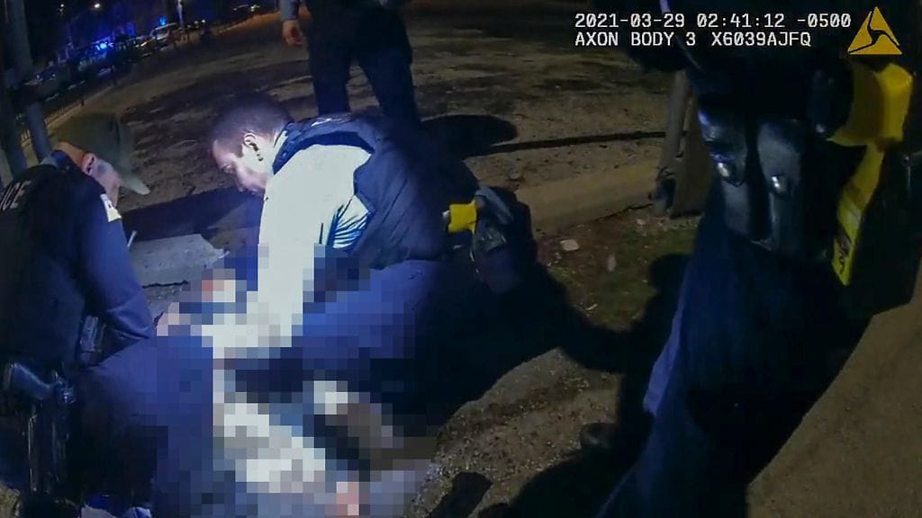 Ammuttu 13-vuotias Chicago AOP