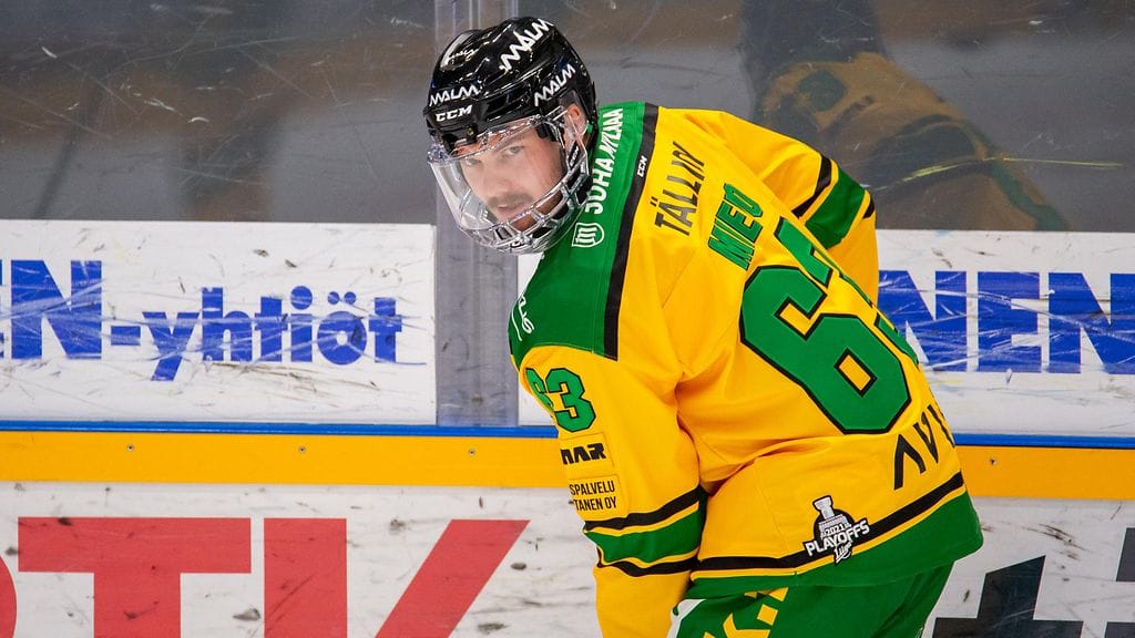 Panu Mieho ei ehtinyt pelata kuin kaksi täyttä ottelua ennen uutta loukkaantumistaan.