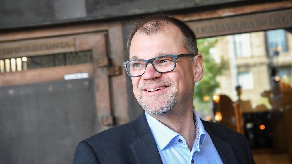 Juha Sipilä kehuu politiikassa toimivien sitoutumisen astetta, jonka taustalla on arvojen korostuminen.