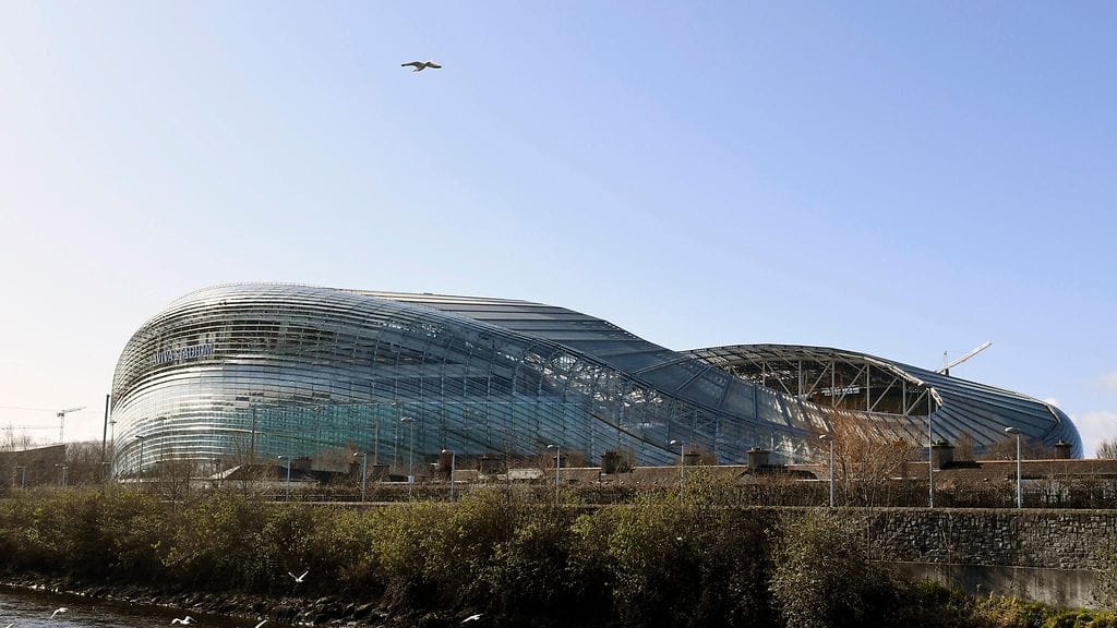 Jalkapallon EM-kisoja oli alun perin määrä pelata myös Aviva Stadiumilla Dublinissa. KUVA: All Over Press